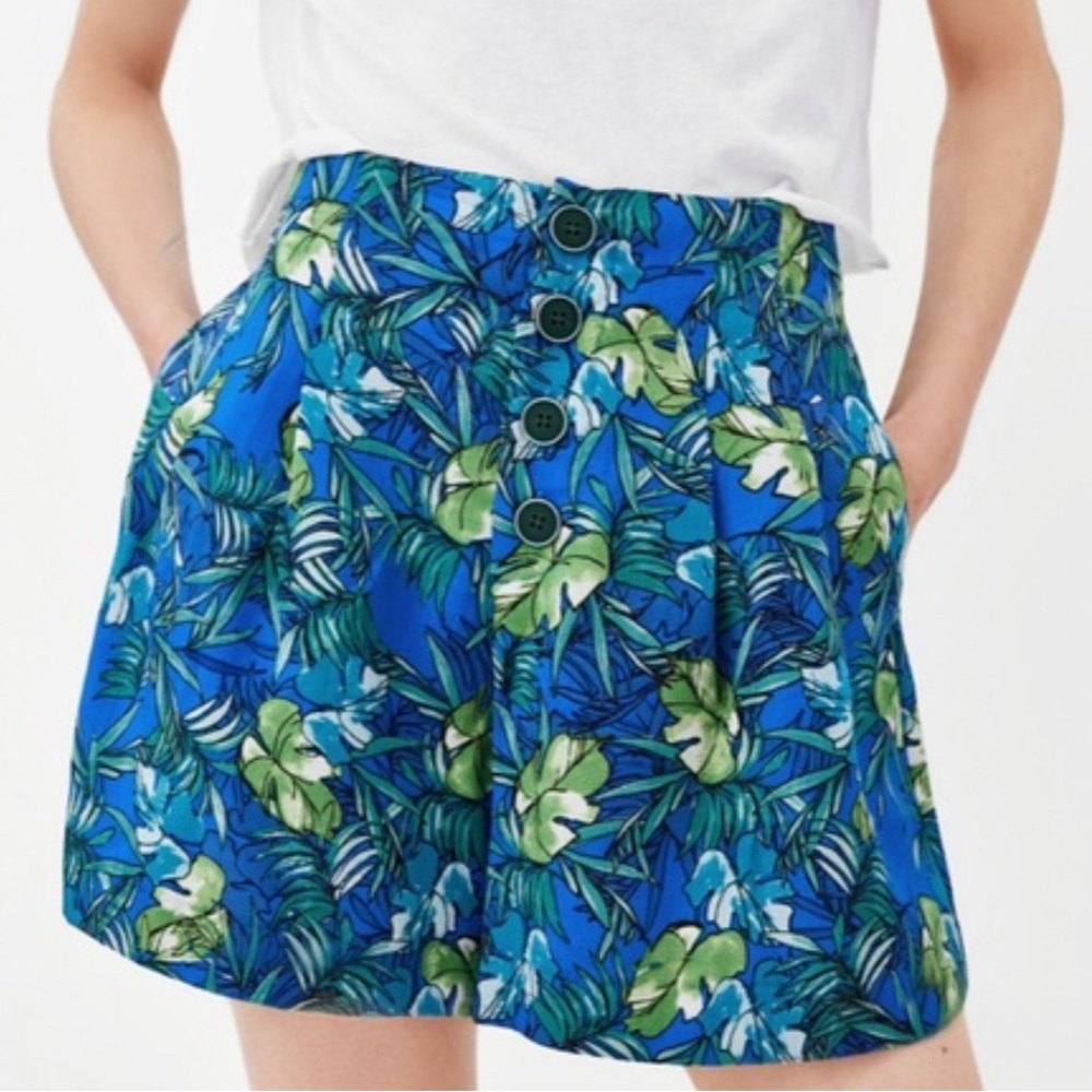 Zara | Tropic Palm Print Shorts | Large | NWOT